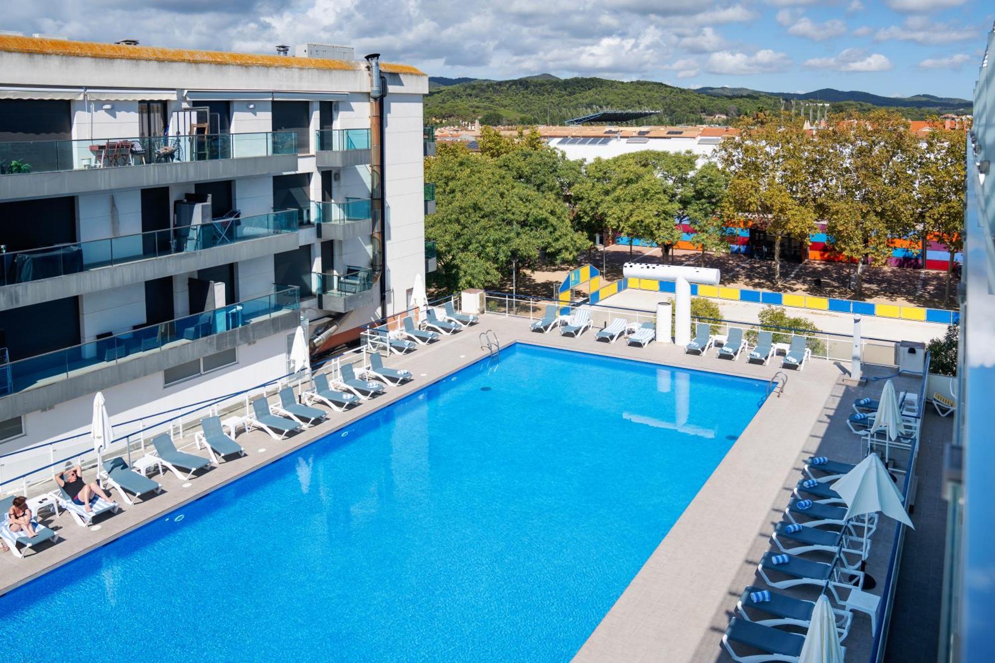 Aparthotel Ona Паламос Экстерьер фото